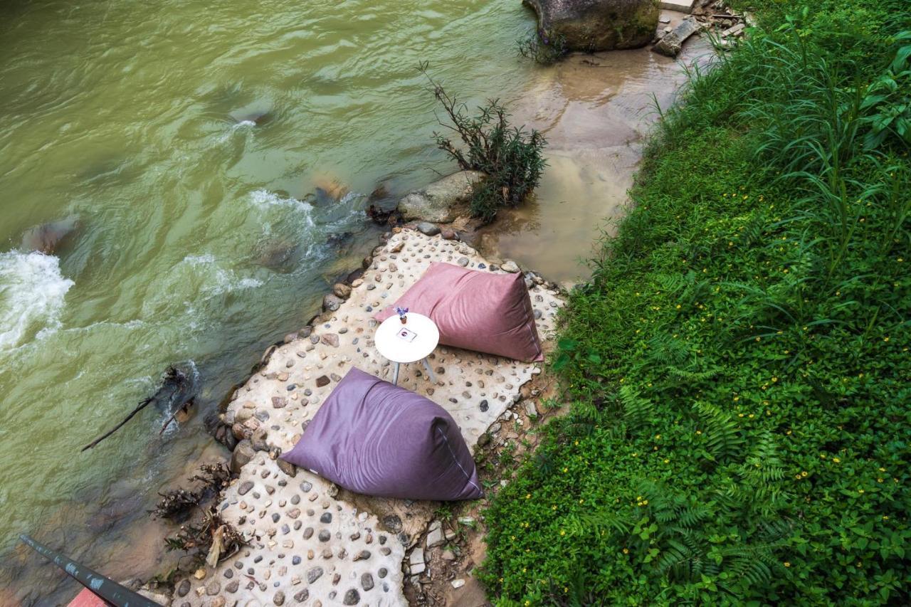 Thansila Resort Ranong Exterior photo